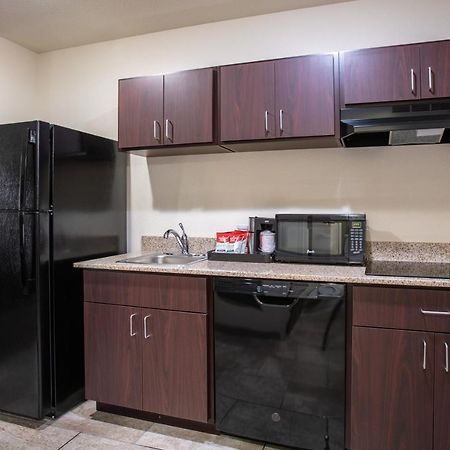 Cobblestone Inn & Suites - Pine Bluffs Exteriör bild