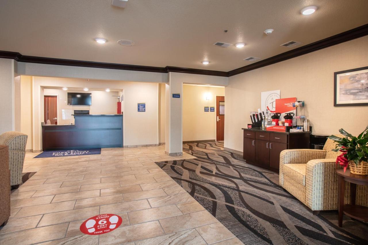 Cobblestone Inn & Suites - Pine Bluffs Exteriör bild