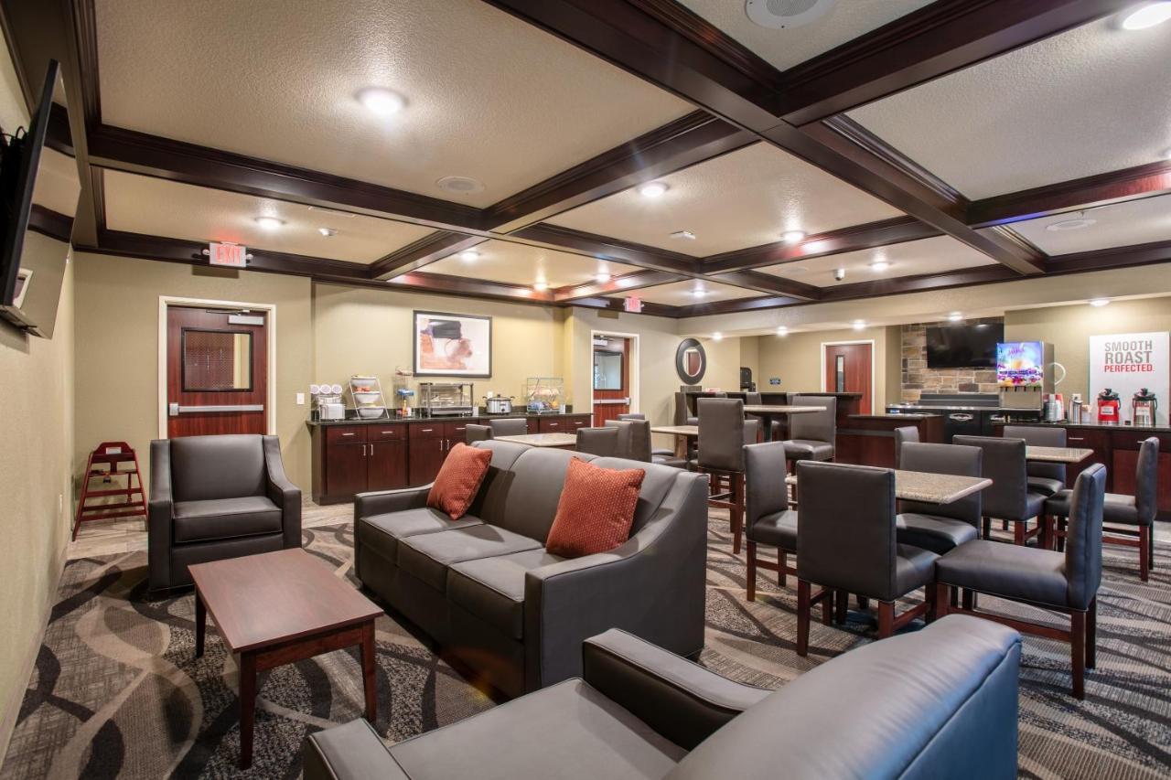 Cobblestone Inn & Suites - Pine Bluffs Exteriör bild