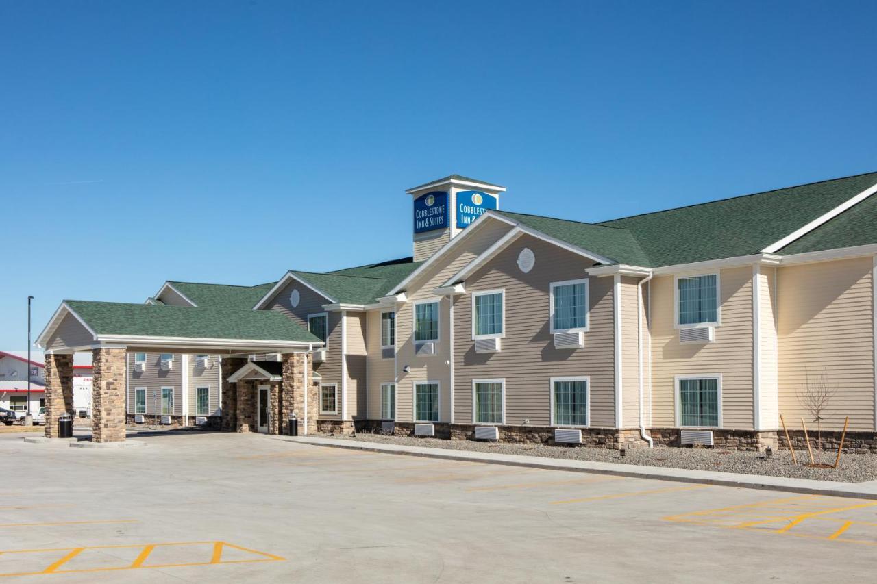 Cobblestone Inn & Suites - Pine Bluffs Exteriör bild