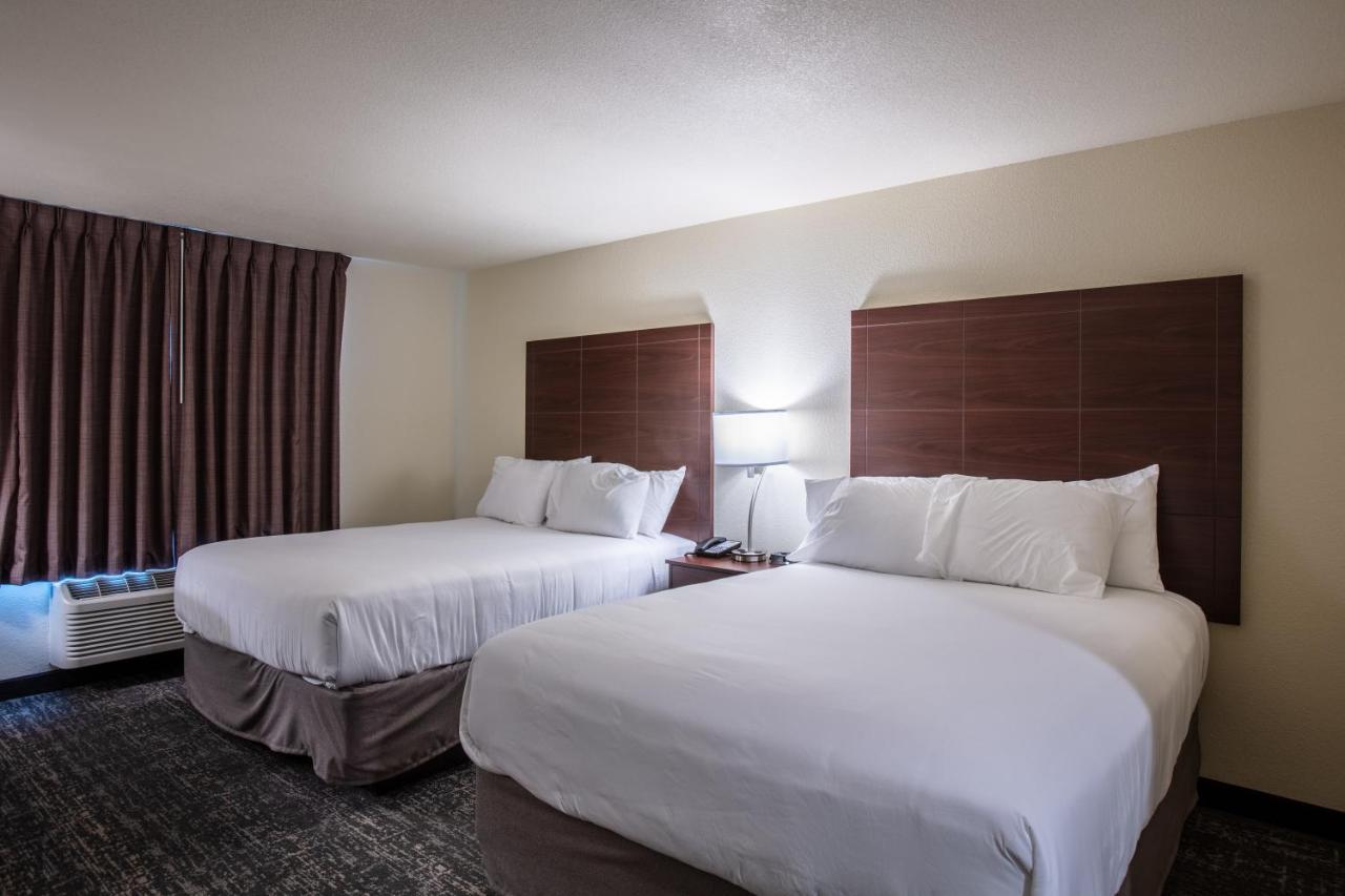 Cobblestone Inn & Suites - Pine Bluffs Exteriör bild